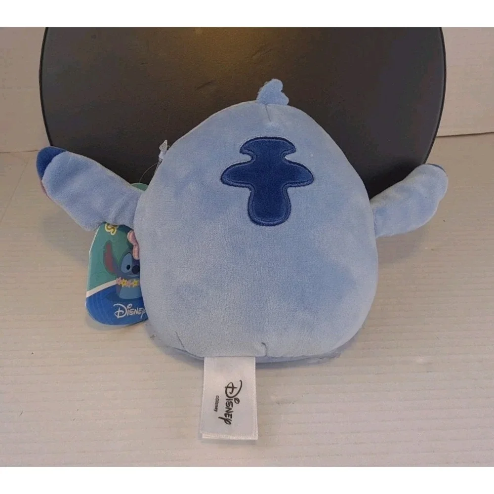 Squishmallows Disney STITCH Wearing Floral Lei Necklace 5